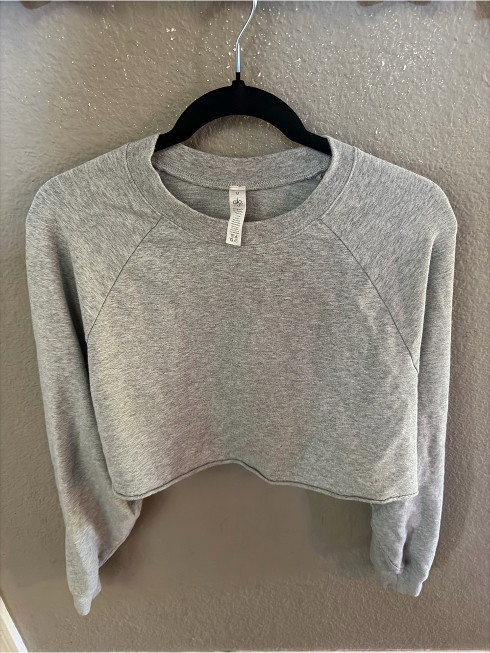 Alo Yoga Accolade Cropped Crew Sweatshirt Heather Gray Womens Medium M